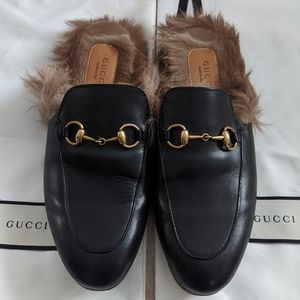 Gucci Black Princetown Mules w/ fur trim Size 36.5